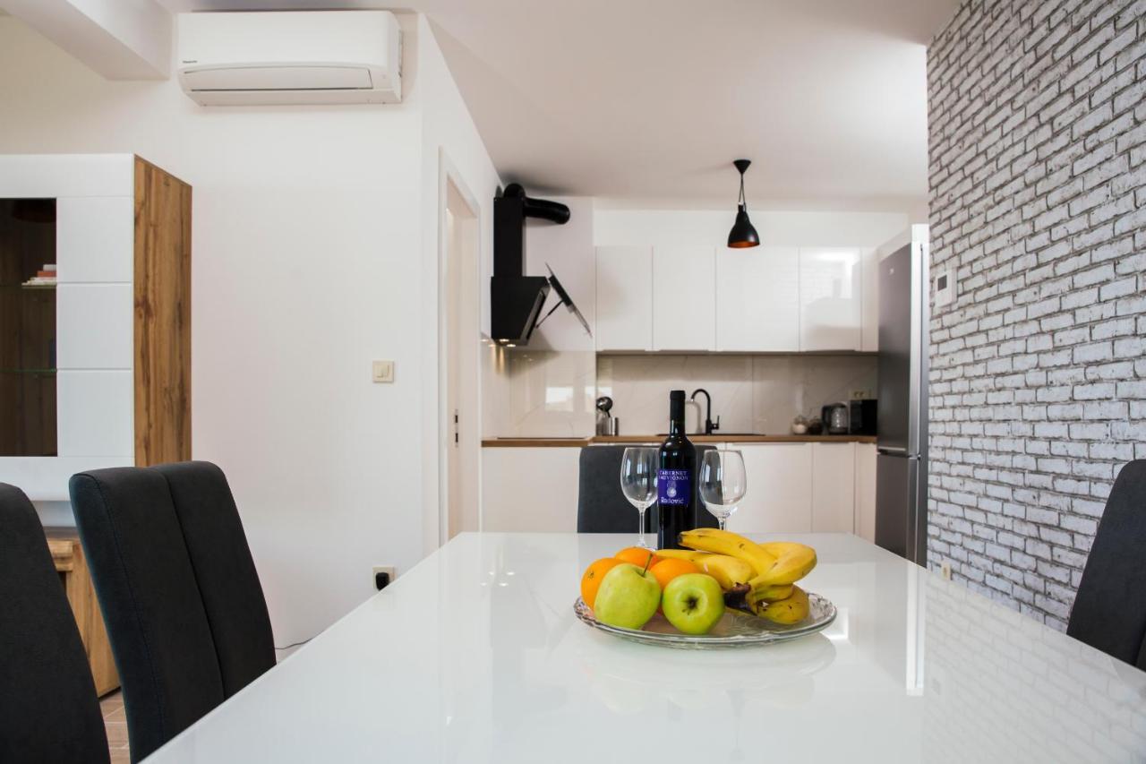 마카르스카 Apartman Magdalena 아파트 외부 사진
