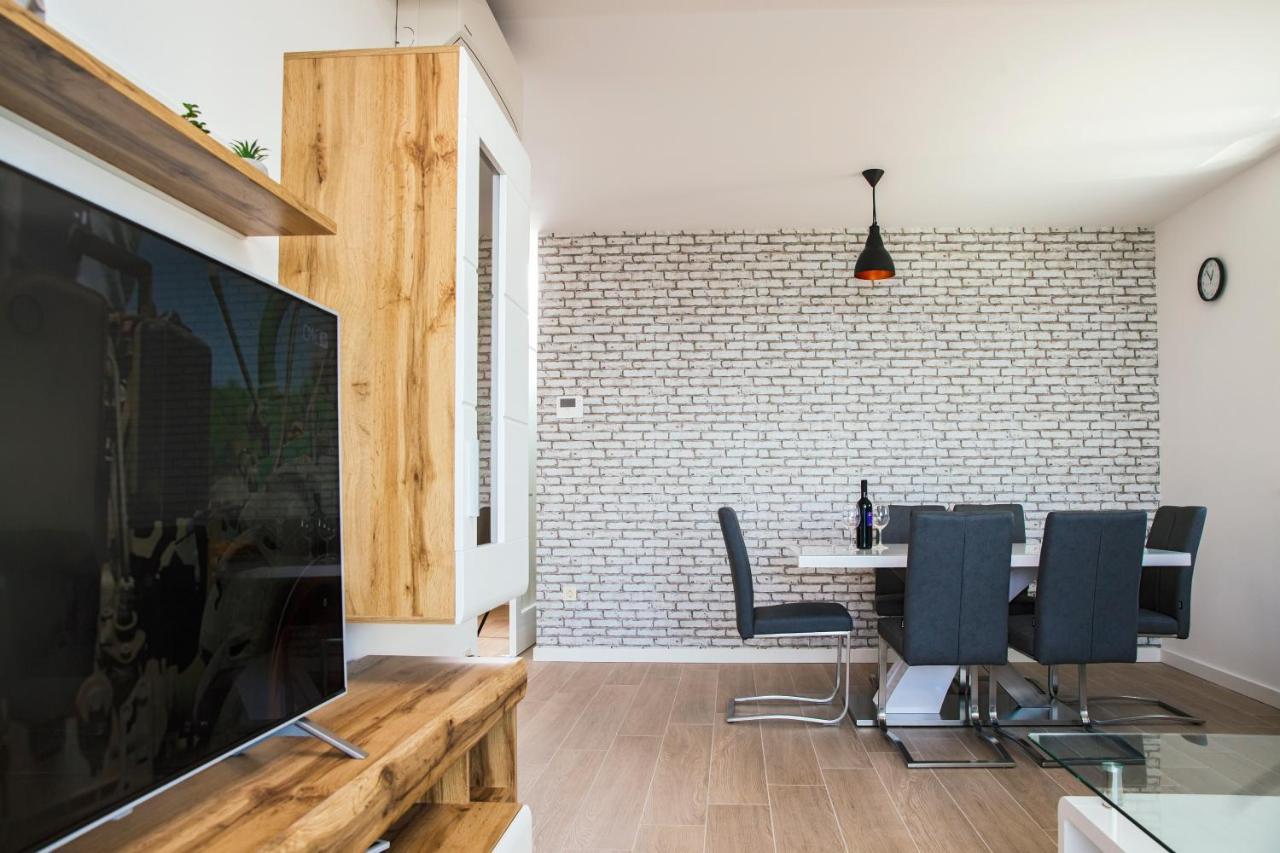 마카르스카 Apartman Magdalena 아파트 외부 사진