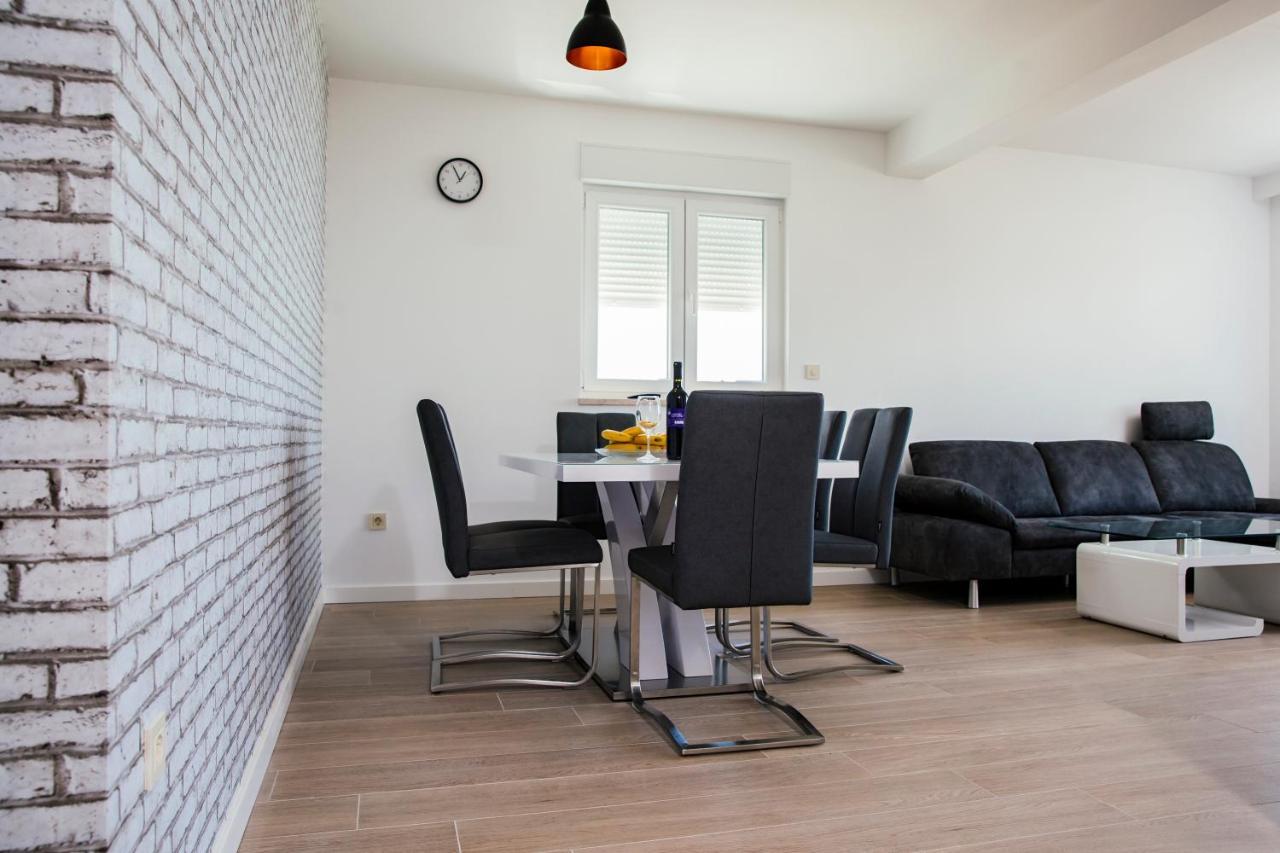 마카르스카 Apartman Magdalena 아파트 외부 사진