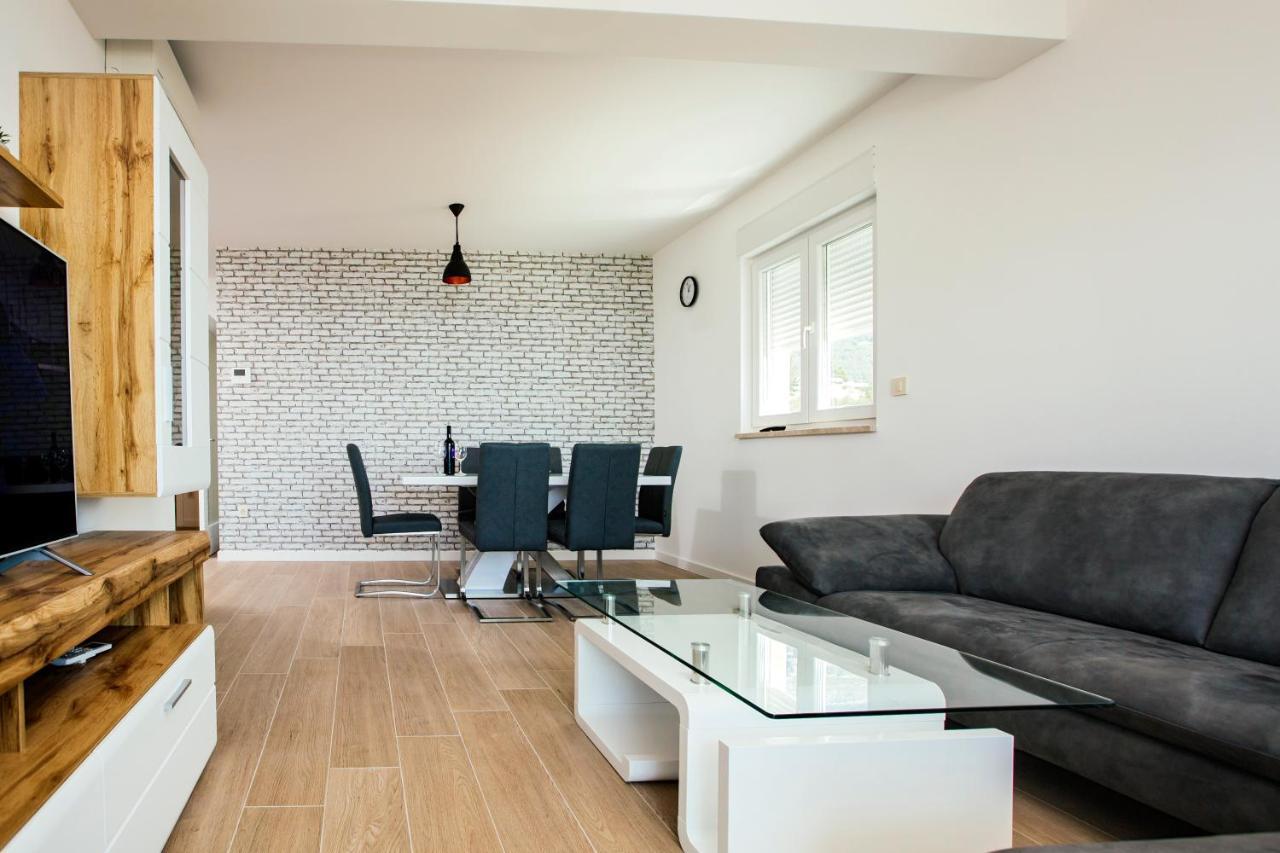 마카르스카 Apartman Magdalena 아파트 외부 사진