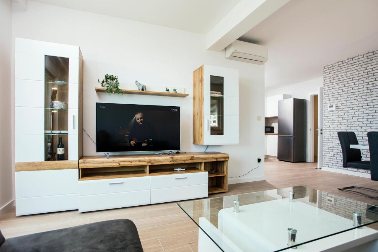 마카르스카 Apartman Magdalena 아파트 외부 사진
